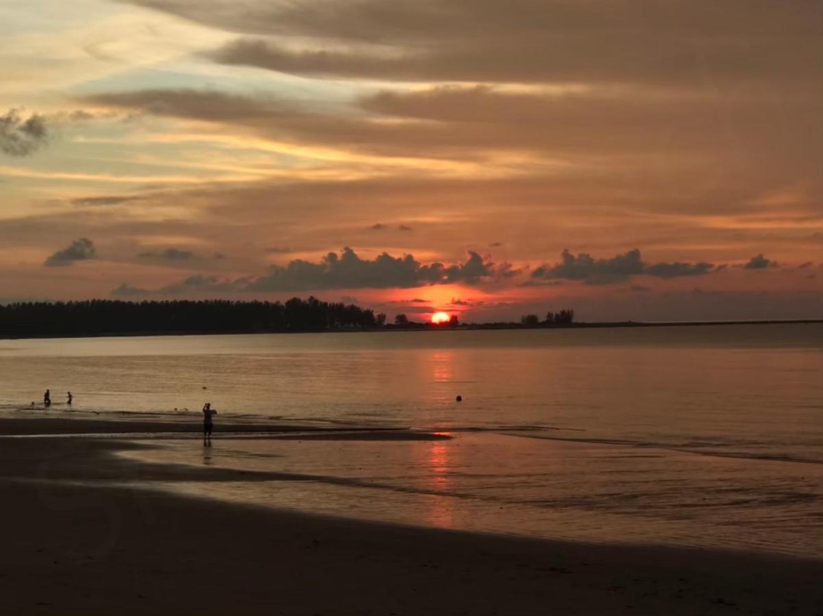 Smilebeach Resort Khaolak カオラック エクステリア 写真