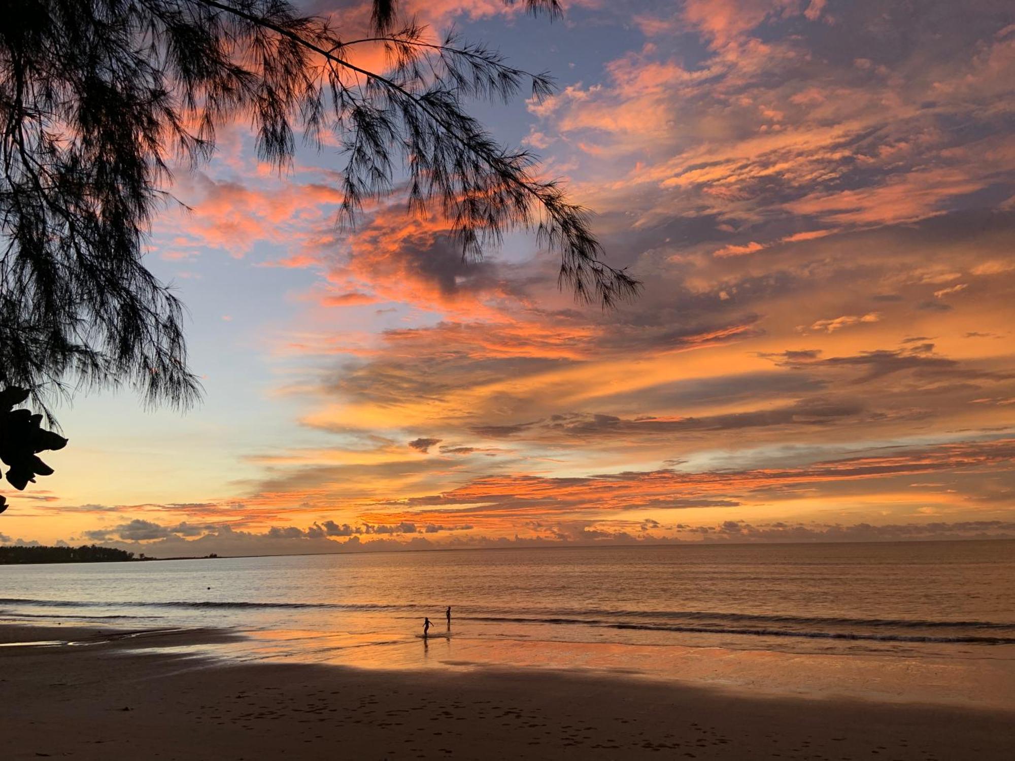 Smilebeach Resort Khaolak カオラック エクステリア 写真