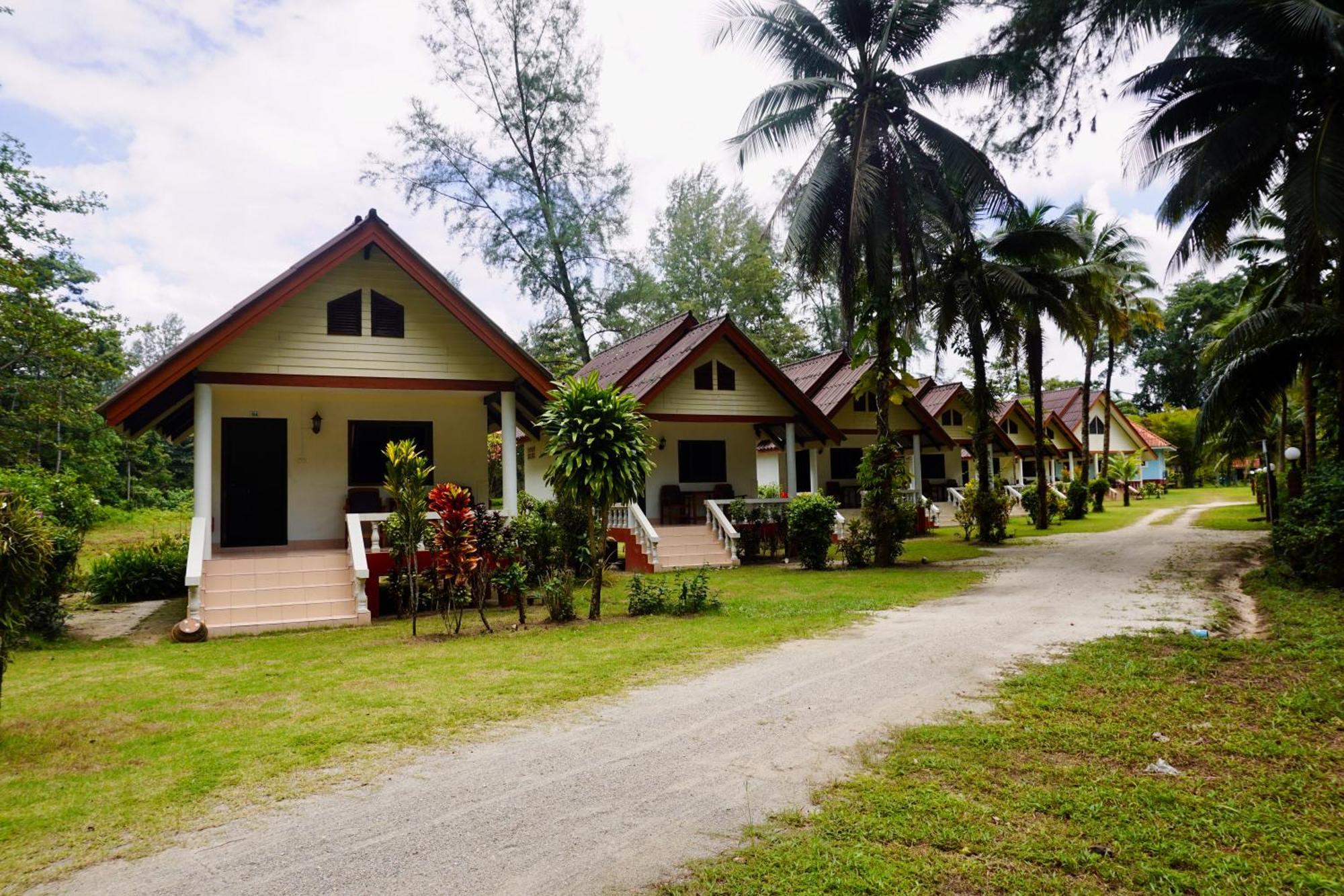 Smilebeach Resort Khaolak カオラック エクステリア 写真